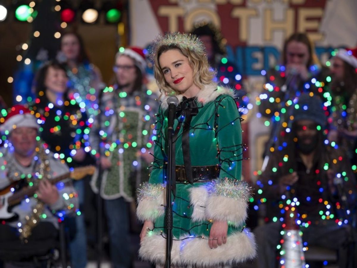 Escena de la película navideña "Last Christmas"