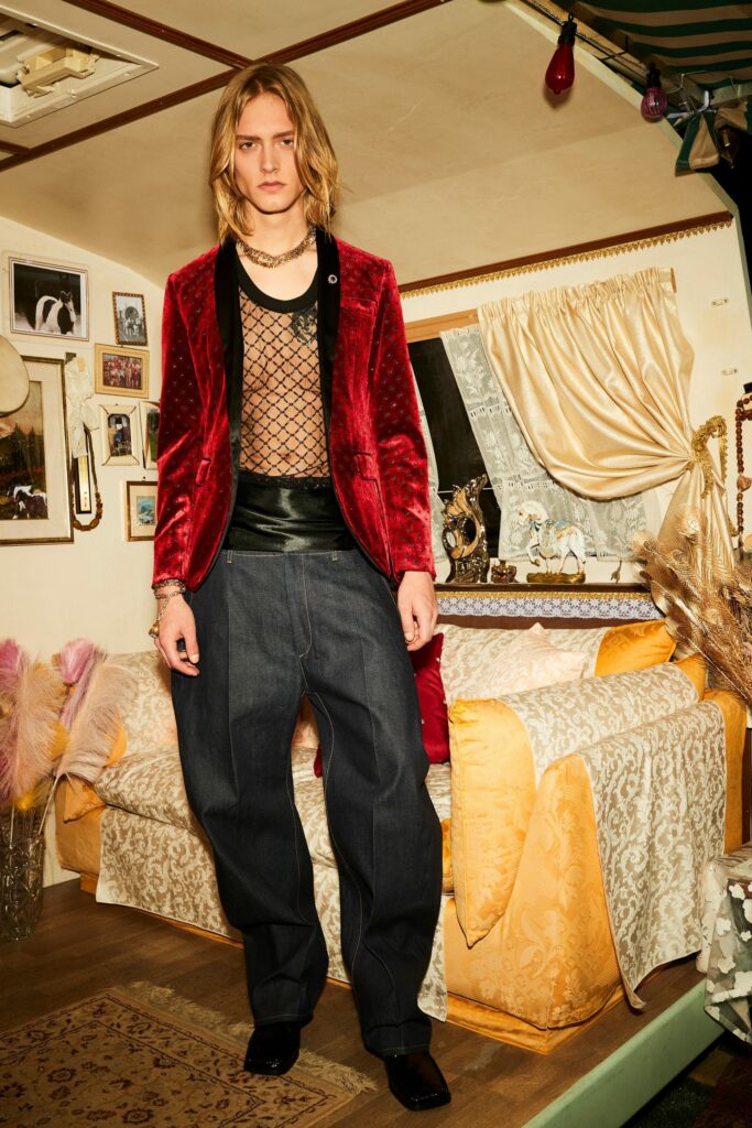 Look de la colección Dsquared2 para hombre de la temporada otoño/invierno 2021-2022