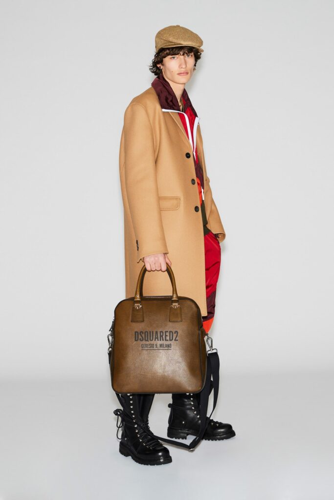 Look de la colección Dsquared2 para hombre de la temporada otoño/invierno 2021-2022