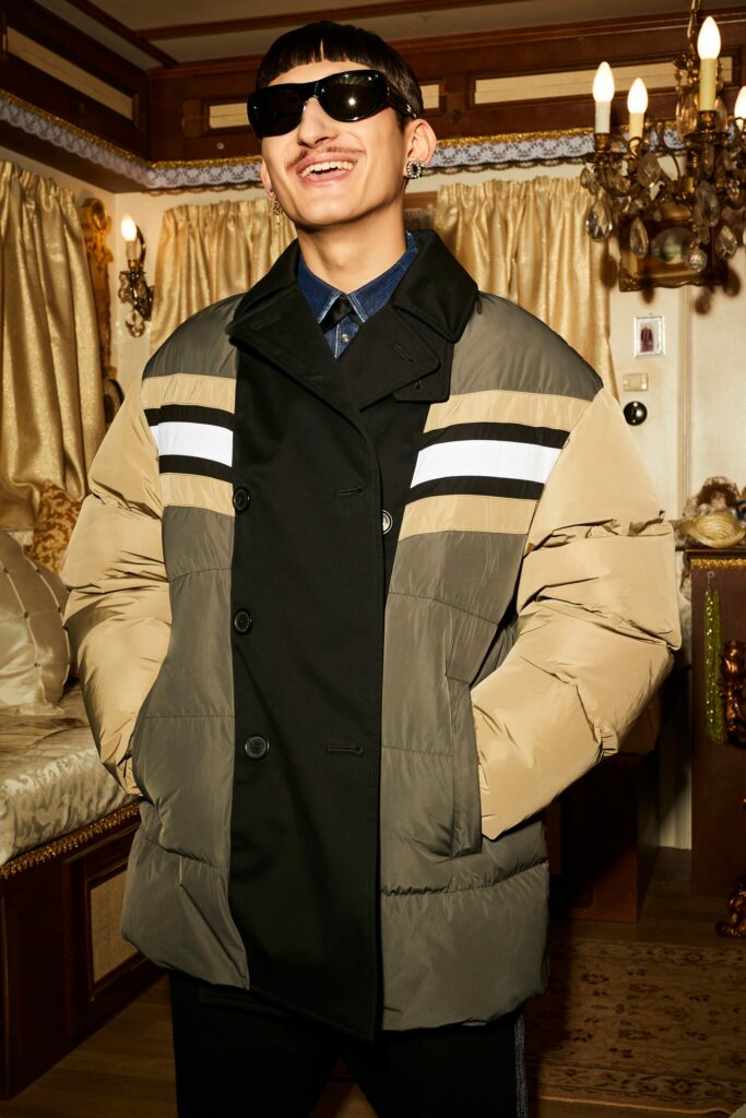 Look de la colección Dsquared2 para hombre de la temporada otoño/invierno 2021-2022