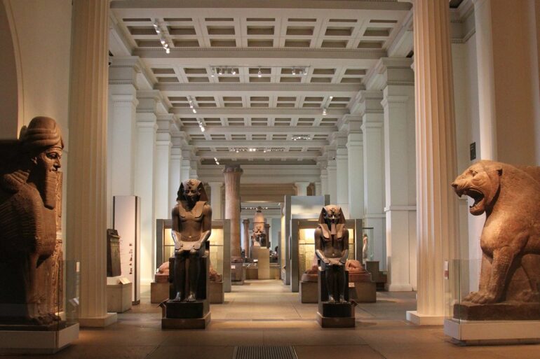 museo-britanico-de-londres-sala-egipcia-momias