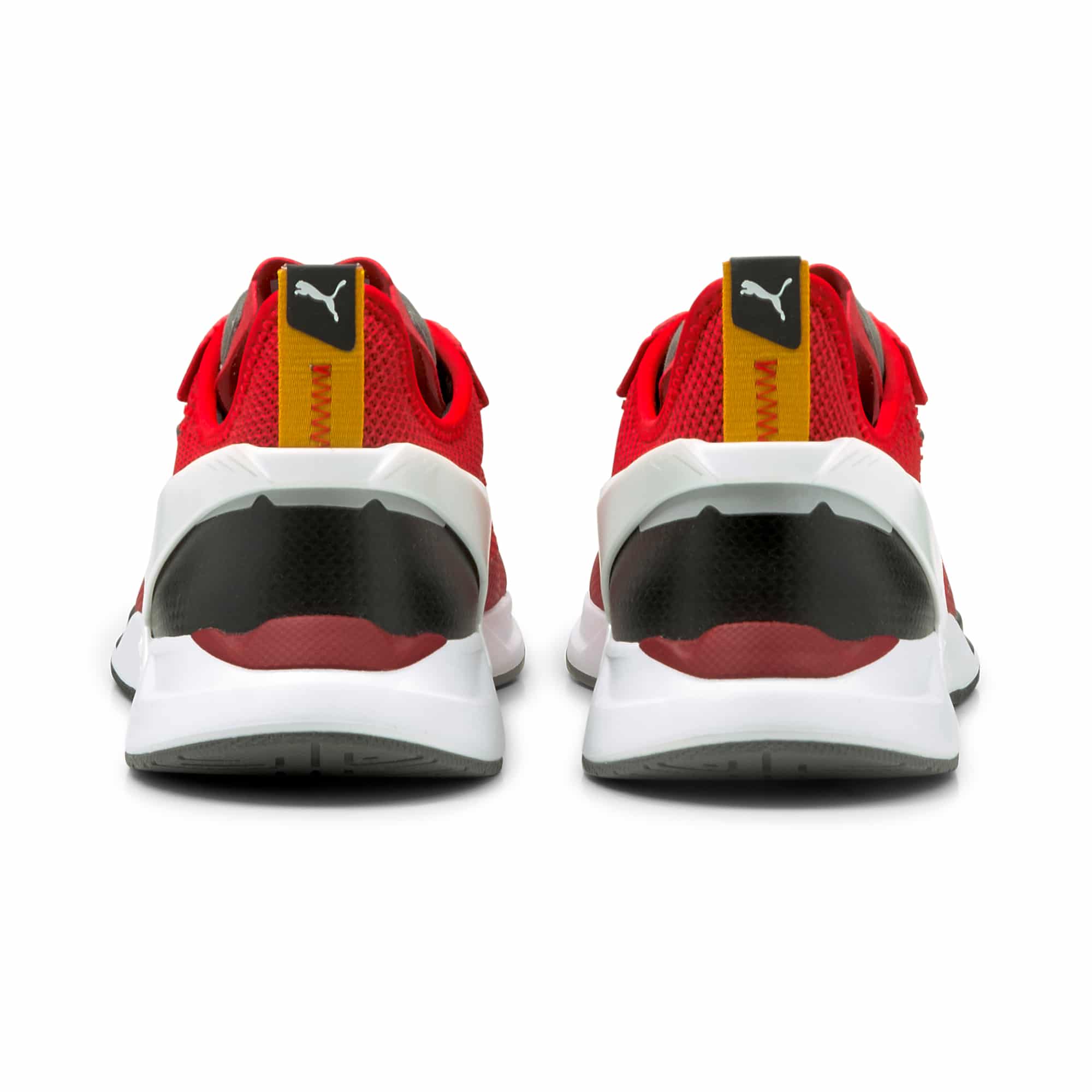 PUMA-Ferrari-ION-Speed-Carlos-Sainz-zapatillas
