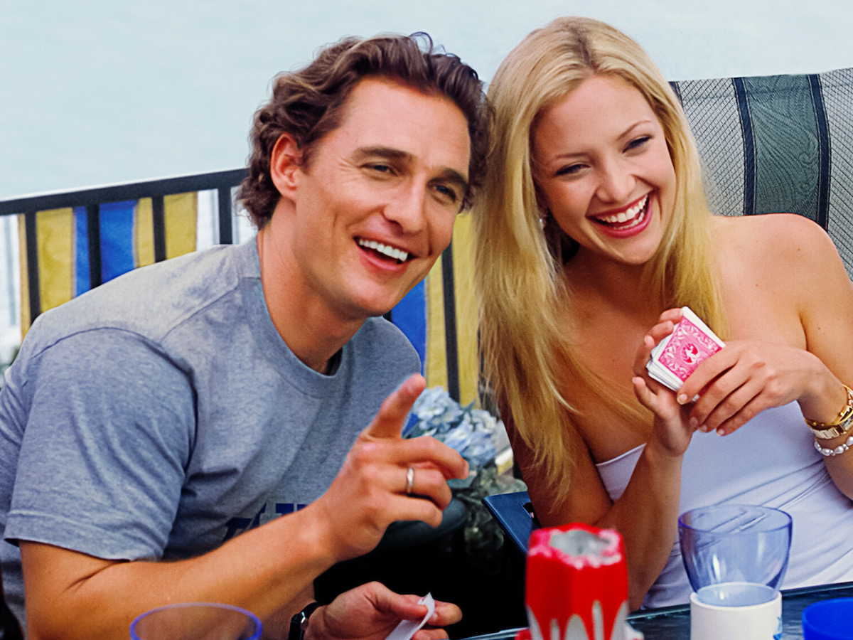 Escena de la película "Cómo perder a un chico en 10 días! imagen para ilustrar un artículo que explica "cómo se enamora un hombre"