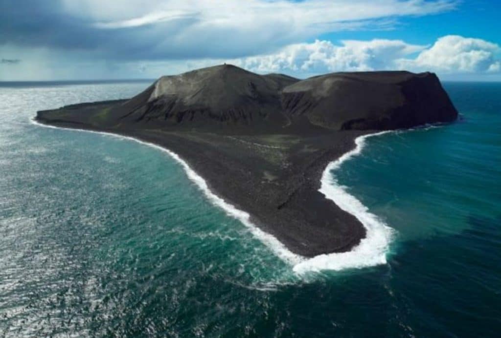 lugares-prohibidos-del-mundo-surtsey-Islandia