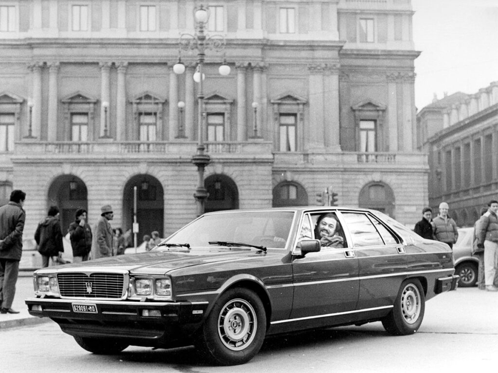 maserati-historia-de-la-marca-Maserati-Quattroporte-Luciano-Pavarotti