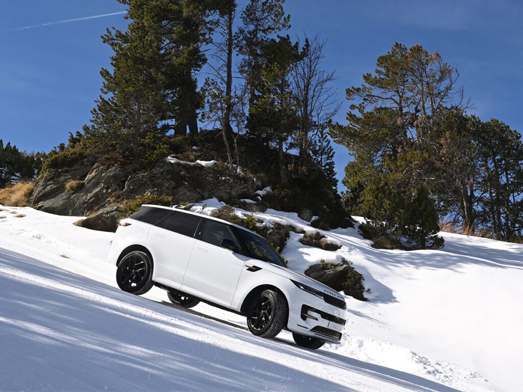 Range-Rover-Sport-ANDORRA-SNOW-CHALLENGE-2024