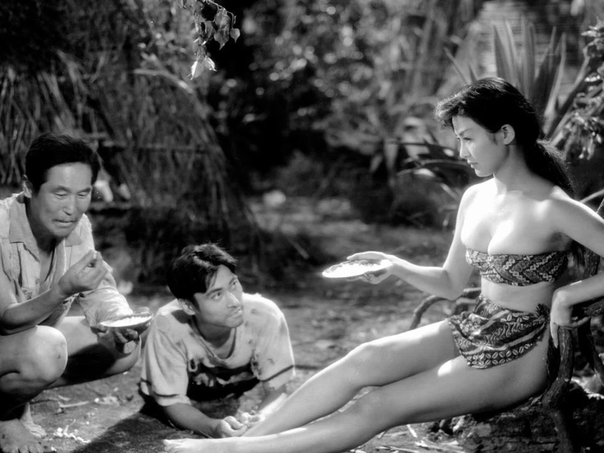 Secuencia de la película erótica japonesa La venganza de la Reina Perla (1956).