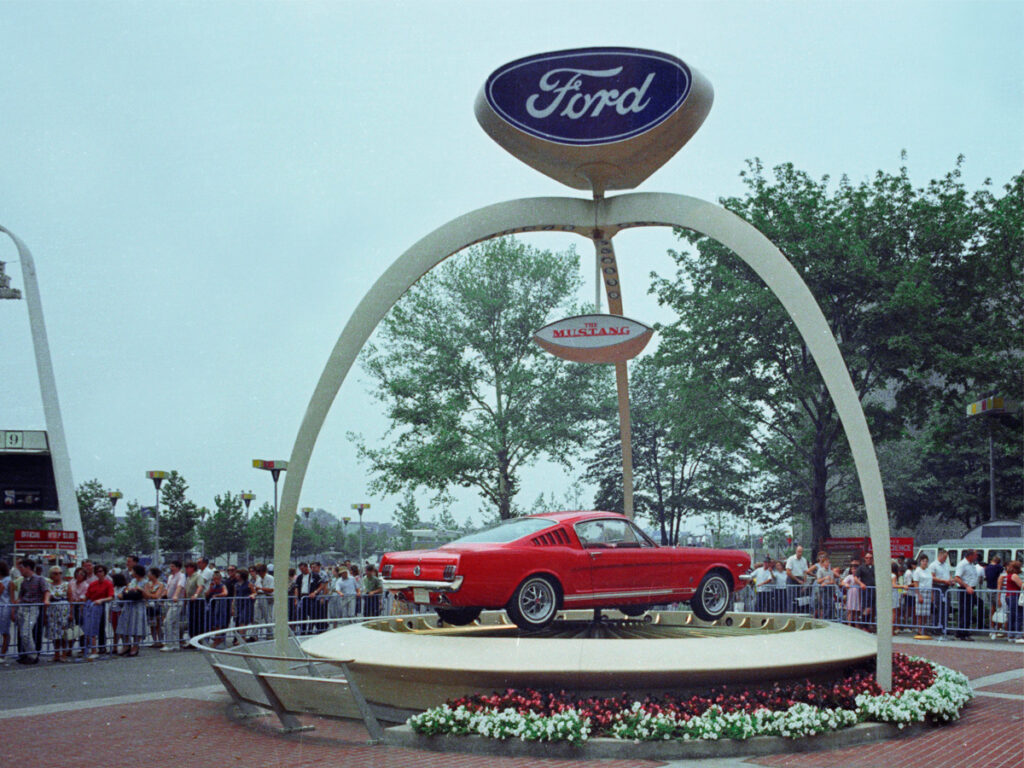 Ford-Mustang-Feria-Mundial-Nueva-York-1964