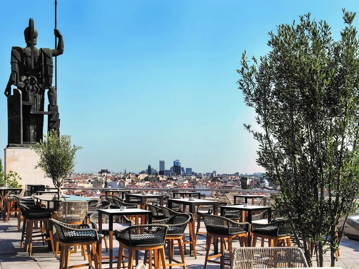 restaurantes-con-vistas-a-madrid-azotea-del-circulo