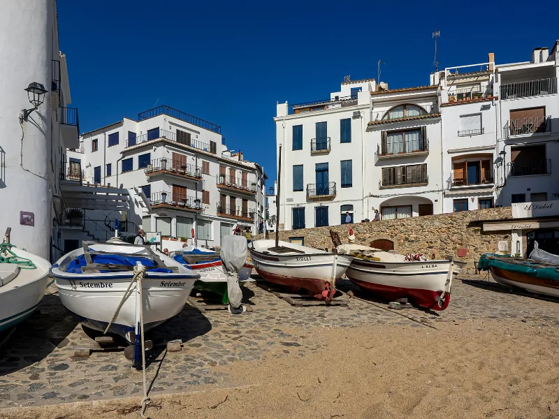 sitios-mas-baratos-para-veranear-en-espana-calella-de-palafrugell