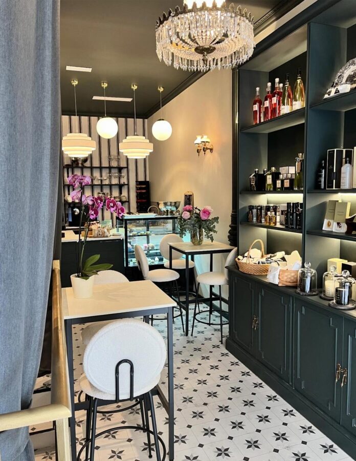 Bond Madrid (Barrio de las Letras) Cafetería muy agradable en Madrid