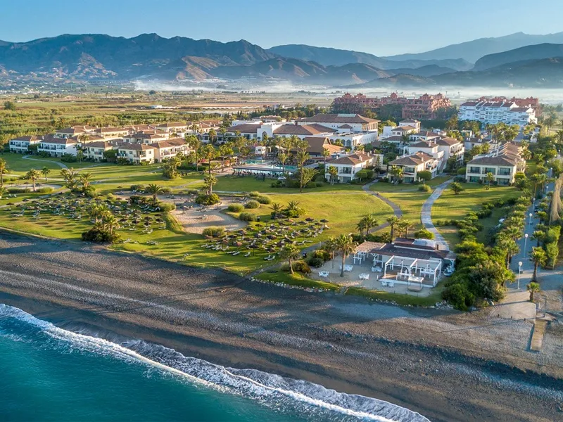 playas-de-españa-para-casarse-al-atardecer-playa-motril