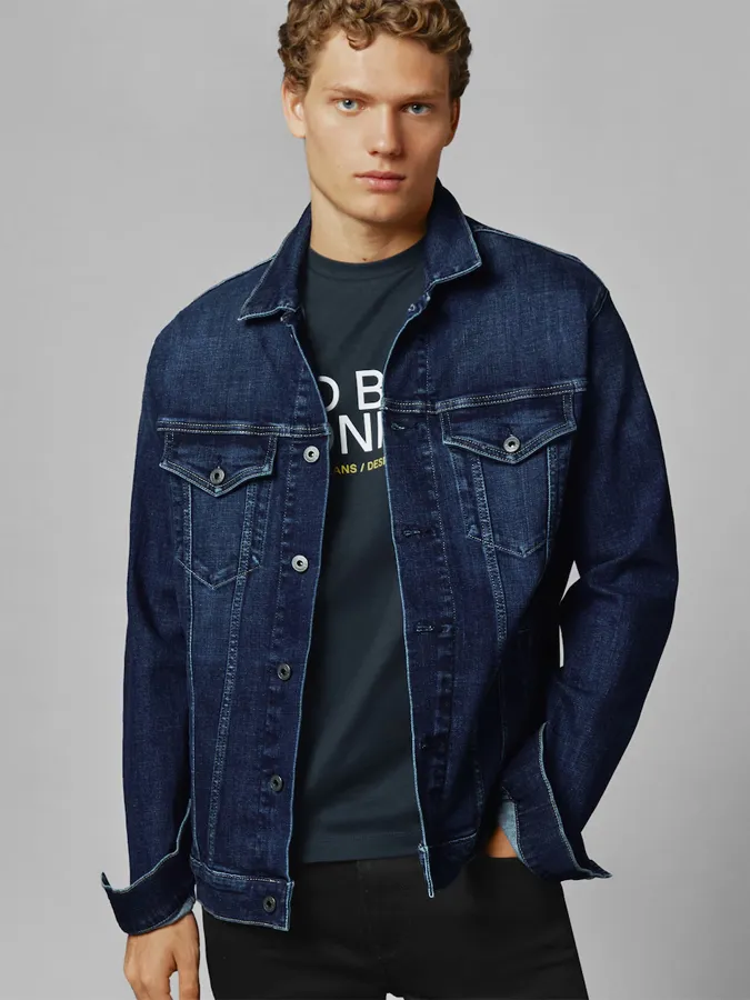 mejores-chaquetas-entretiempo-hombre-levis