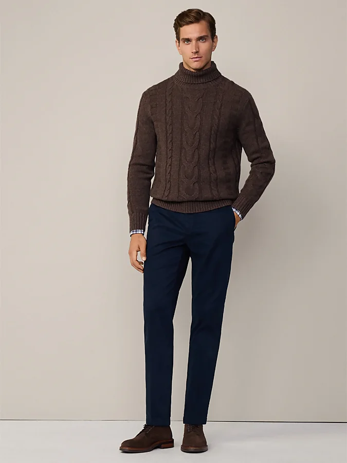 Jersey trenzado y chinos de Hackett London