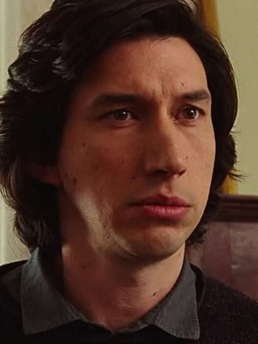 Adam Driver en Historia de un matrimonio, sintiendo que le salen mal las cosas