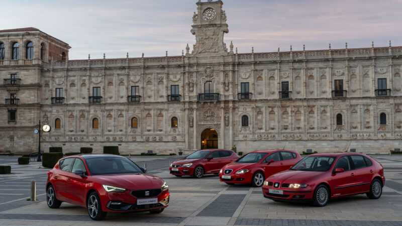 Nuevo SEAT León e-HYBRID 2024