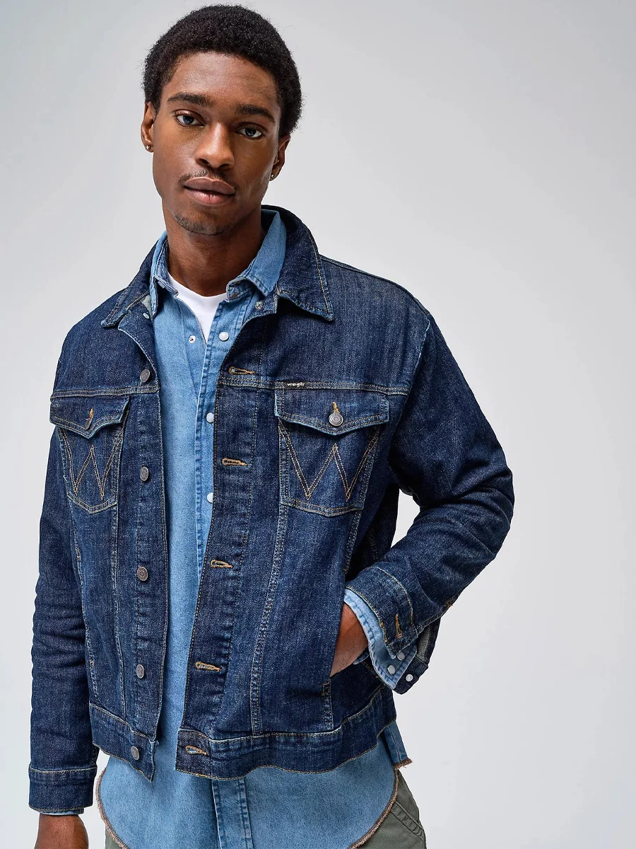 look denim de wrangler hombre