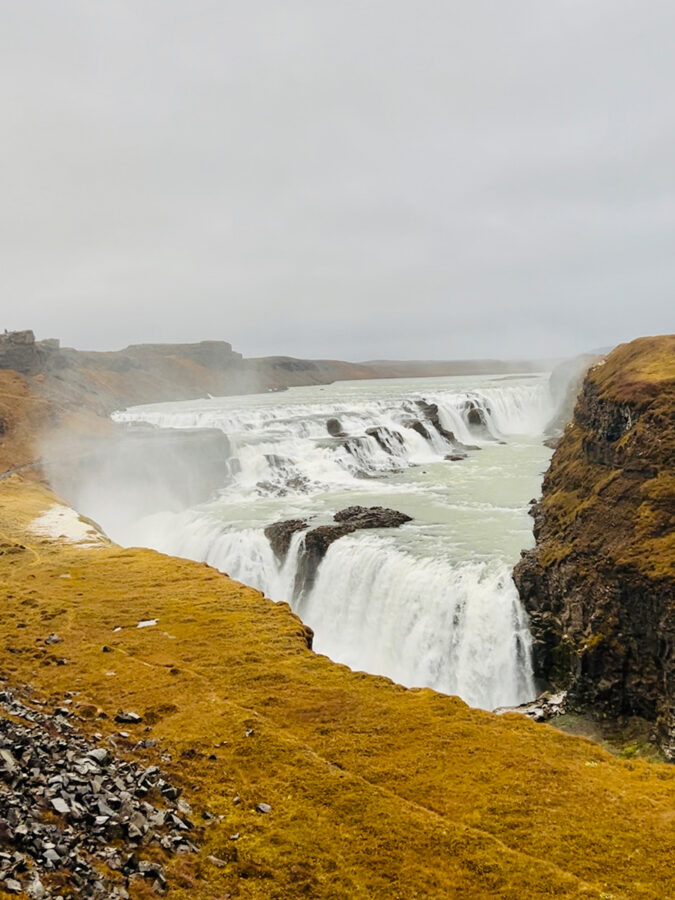 Cascada de Gullfoss en Islandia.