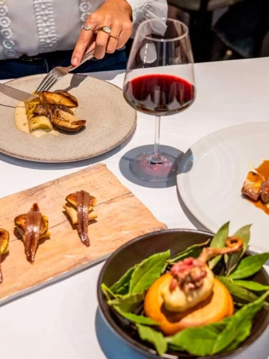 Mesa preparada en el restaurante Gala de Chamberí, con su propuesta de cocina tradicional actualizada