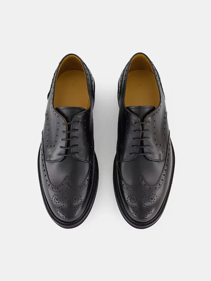 Zapatos negros de estilo Brogue 