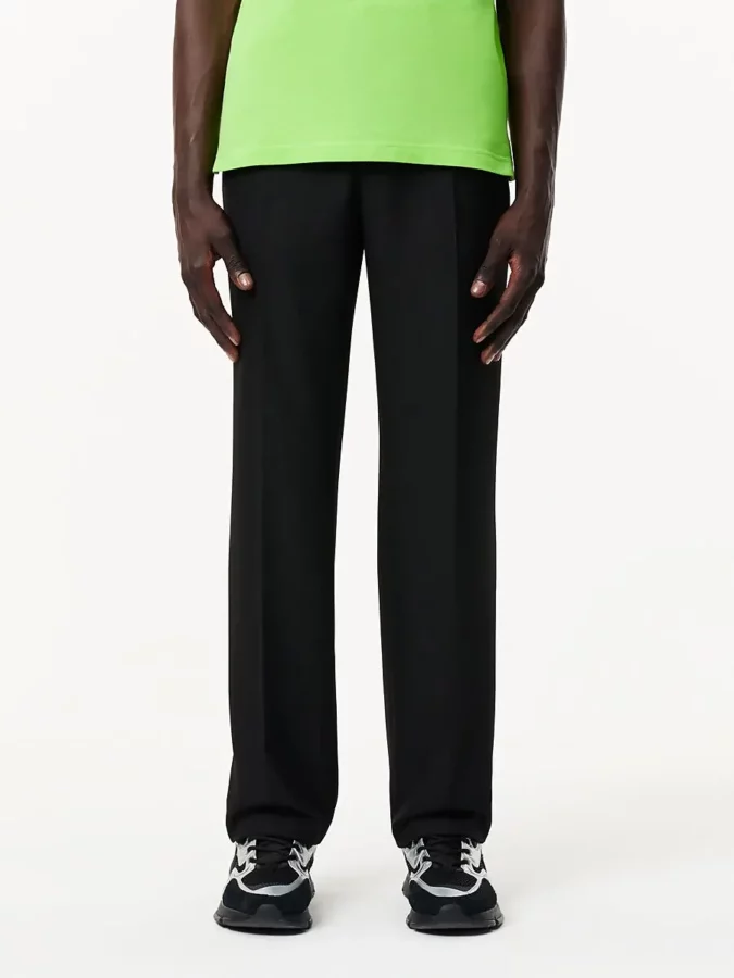 pantalones negros de hombre con corte recto