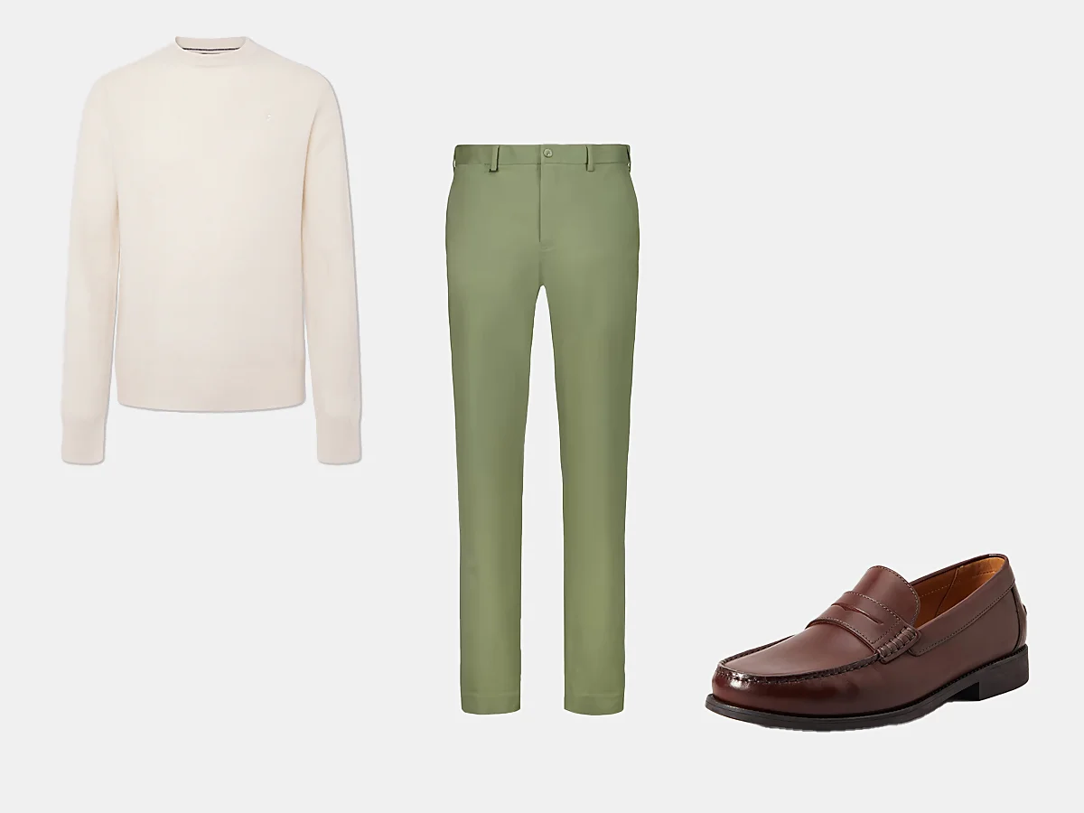 outfit con pantalón verde, mocasines y suéter beige claro