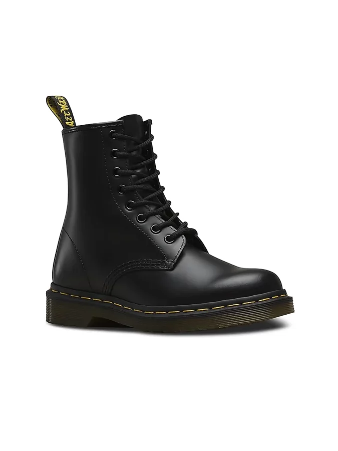 botas negras de dr.martens para hombre