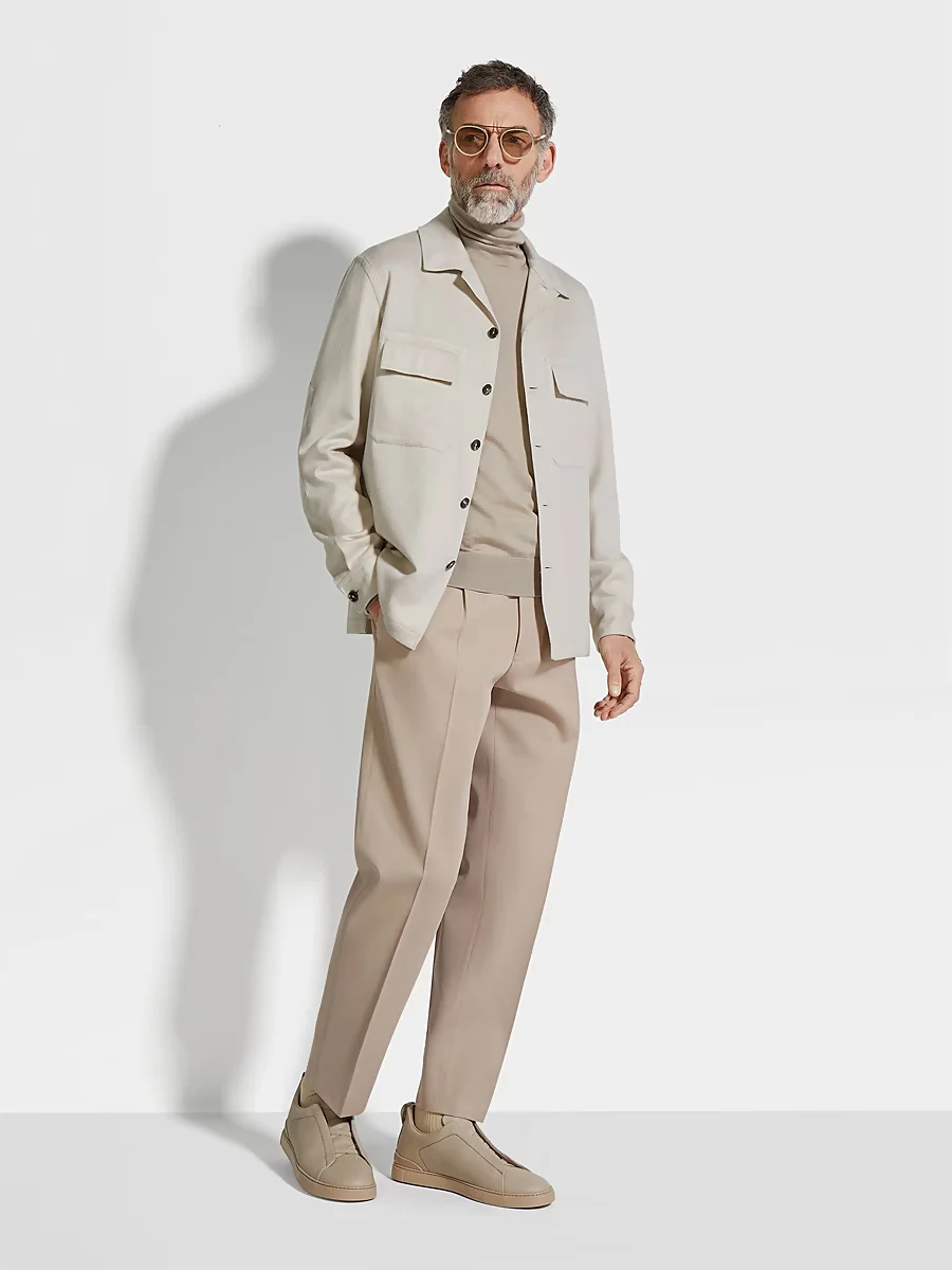 conjunto en tonos claros de la colección otoño-invierno de Zegna