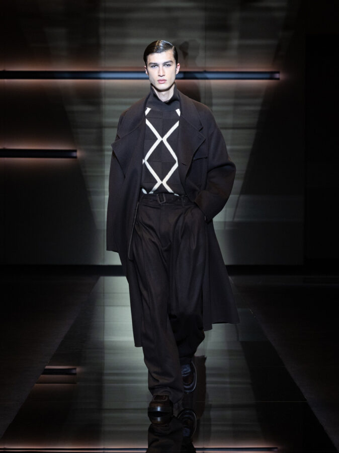 desfile Emporio Armani otoño invierno 2025 2026