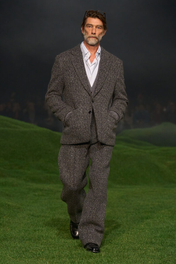 Desfile Zegna otoño-invierno 2025 2026 para hombre