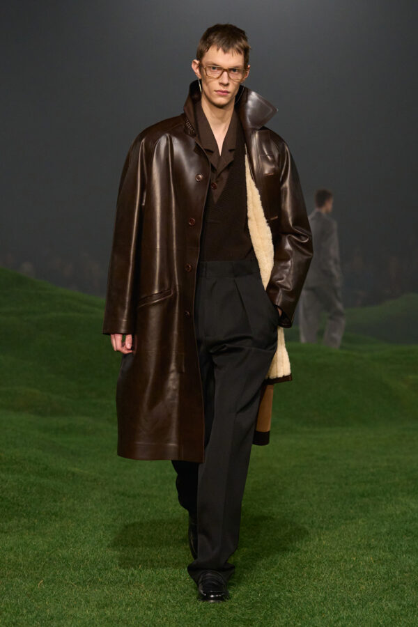 Desfile Zegna otoño-invierno 2025 2026 para hombre