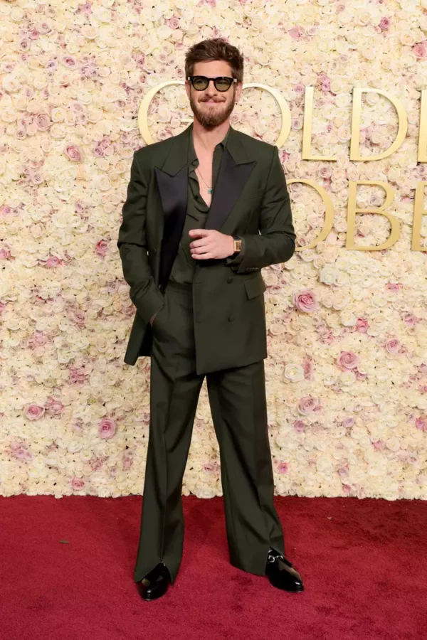 El actor Andrew Garfield ha sido otro de los hombres mejor vestidos de los Globos de Oro 2025.