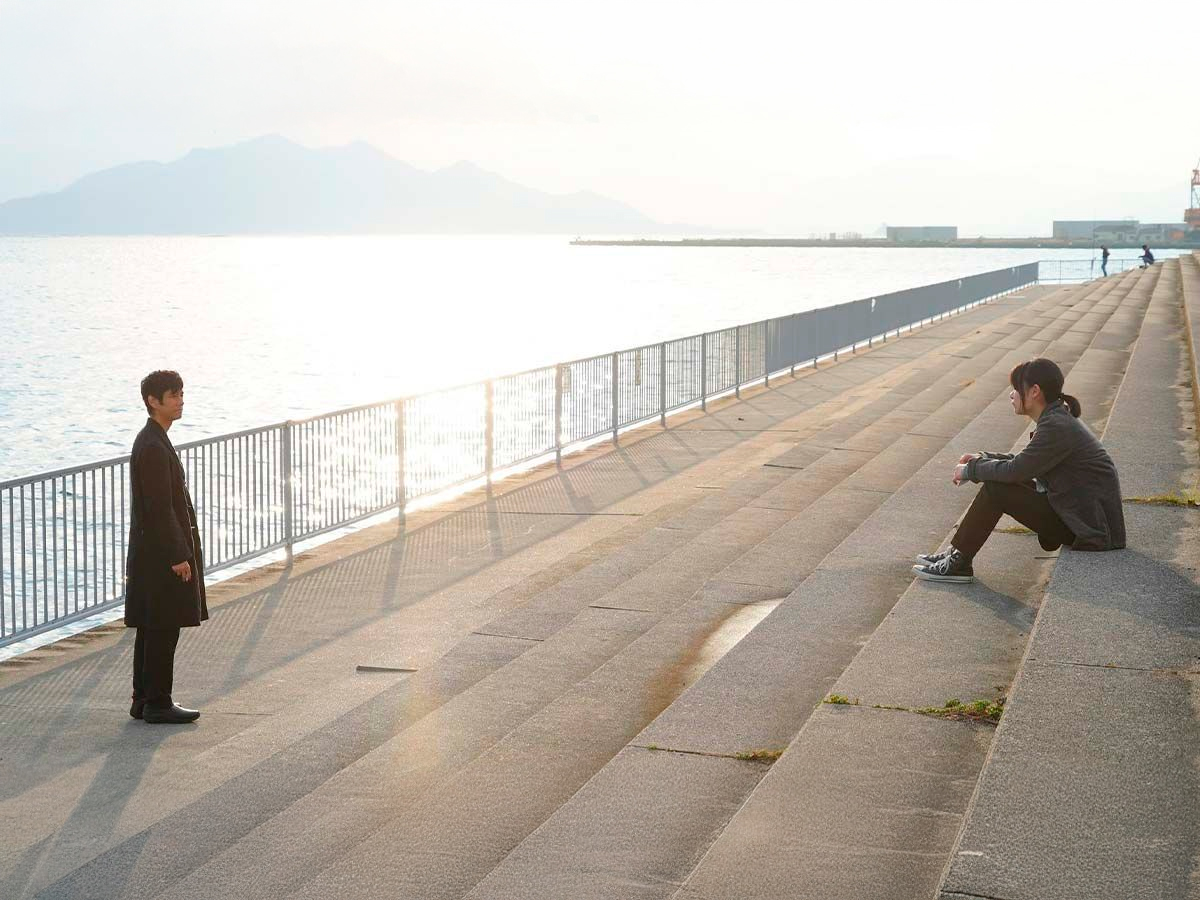 Escena de Drive My Car, película japonesa sobre la soledad y la pérdida.