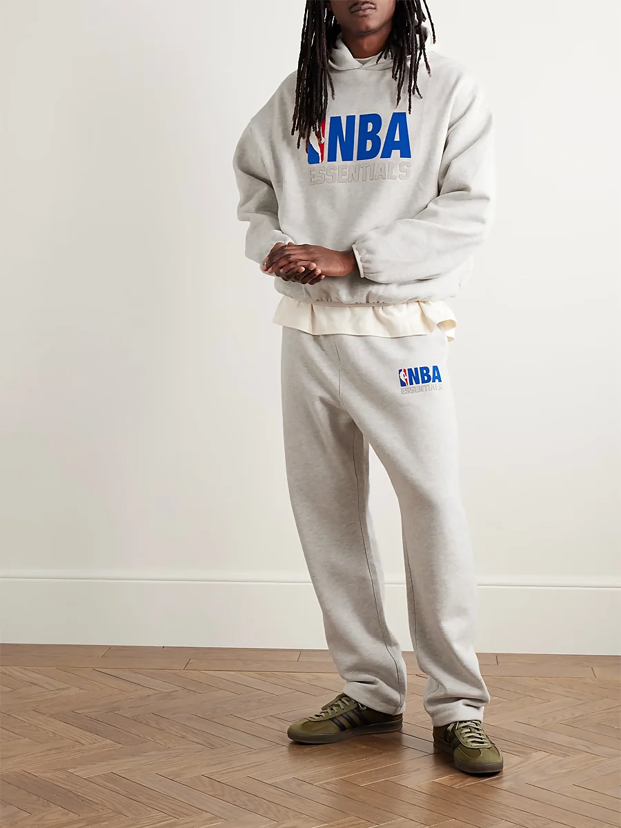 chándal gris con logo de NBA para hombre