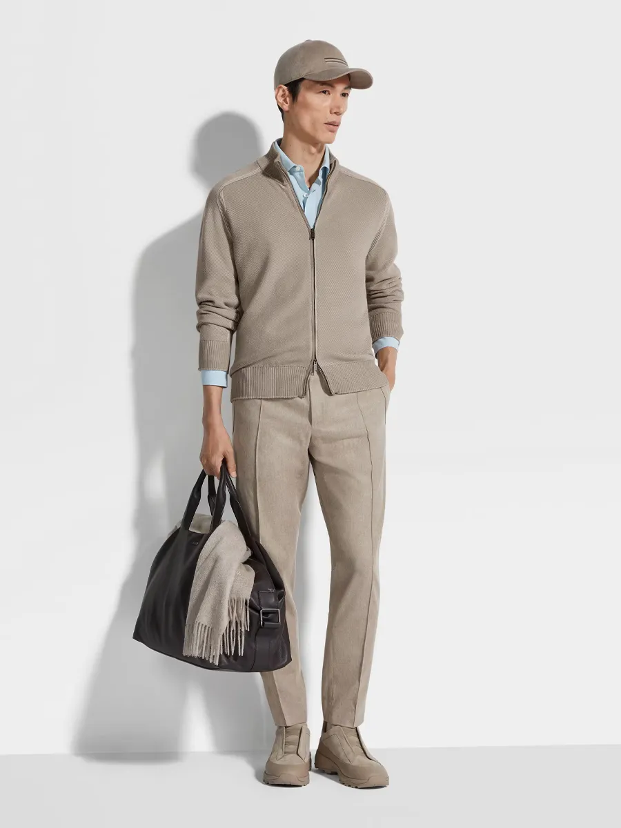 total look de zegna en tono arena