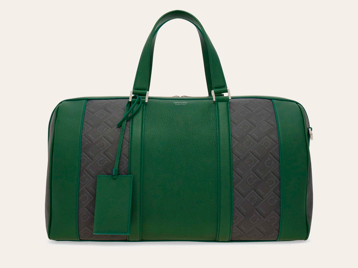 Bolso duffle bicolor de Ferragamo
