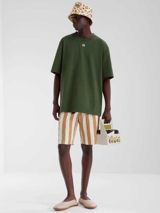 outfit pantalón corto de hombre de Fendi
