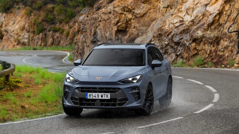 CUPRA Terramar e-HYBRID 204CV