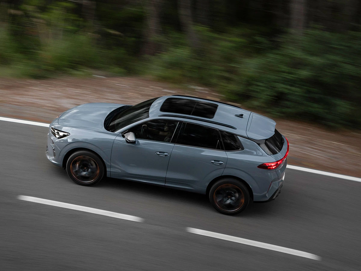 CUPRA Terramar e-HYBRID 204CV visto desde arriba