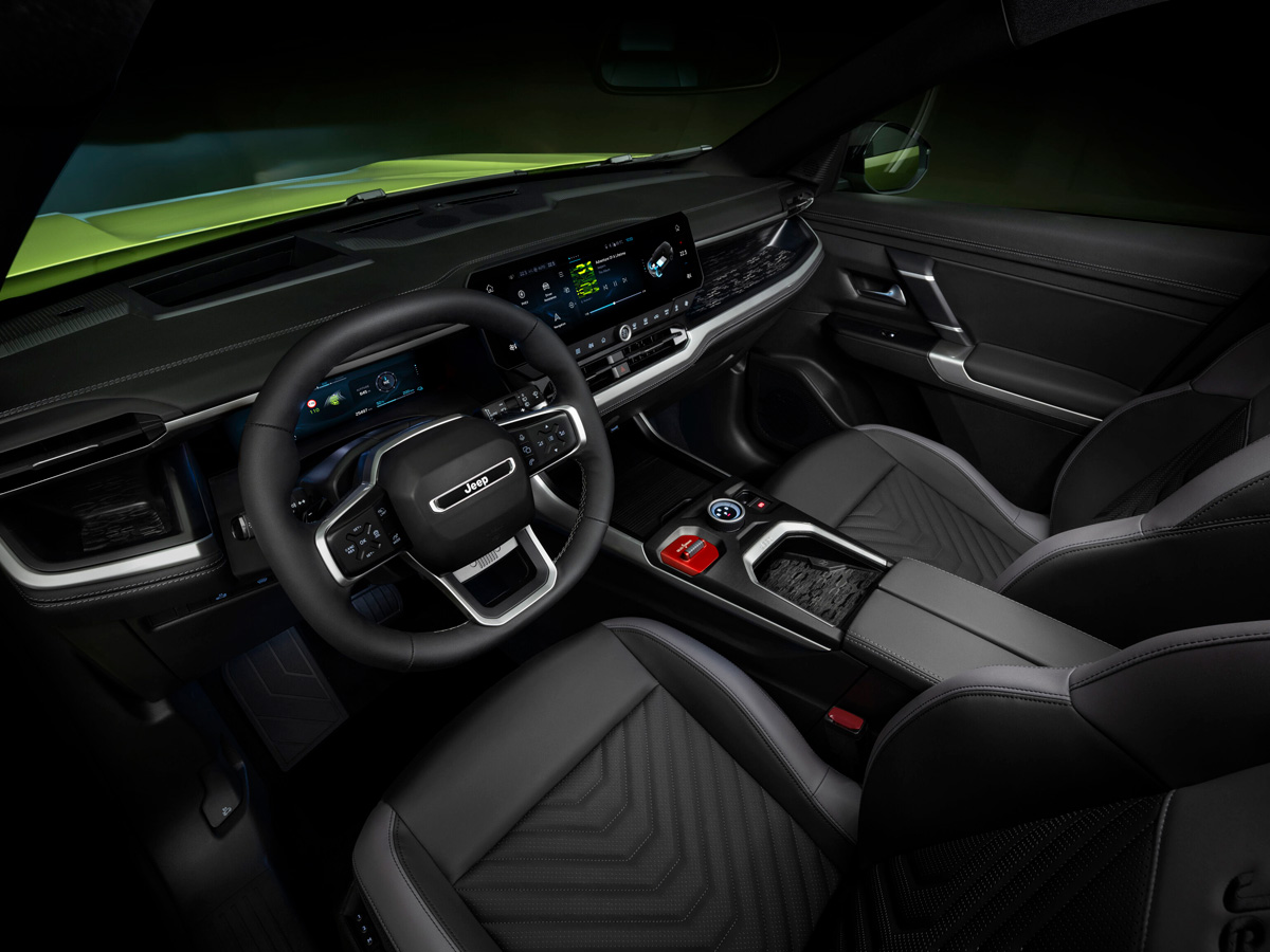 habitáculo del nuevo Jeep Compass 2025