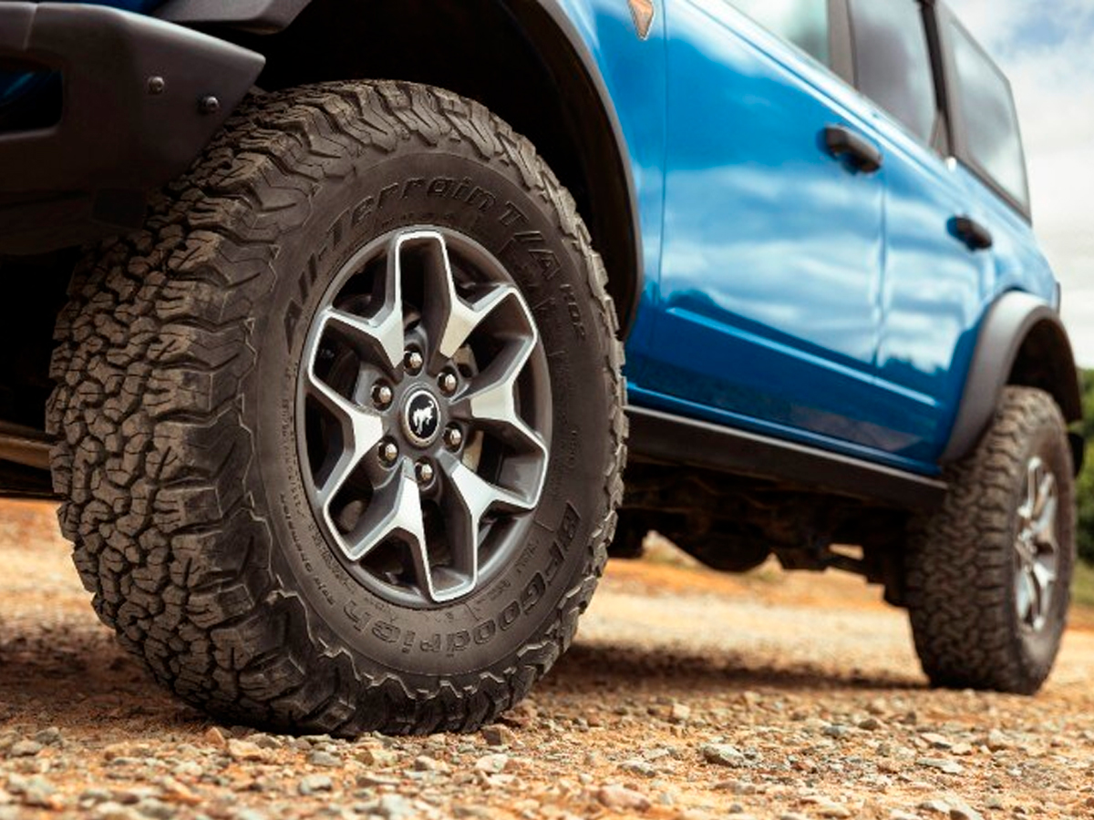 Rueda del coche Ford Bronco 2023