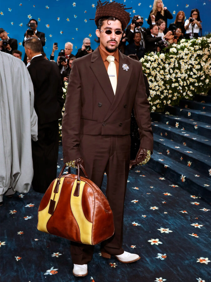 hombres mejor vestidos met gala 2025 Bad Bunny