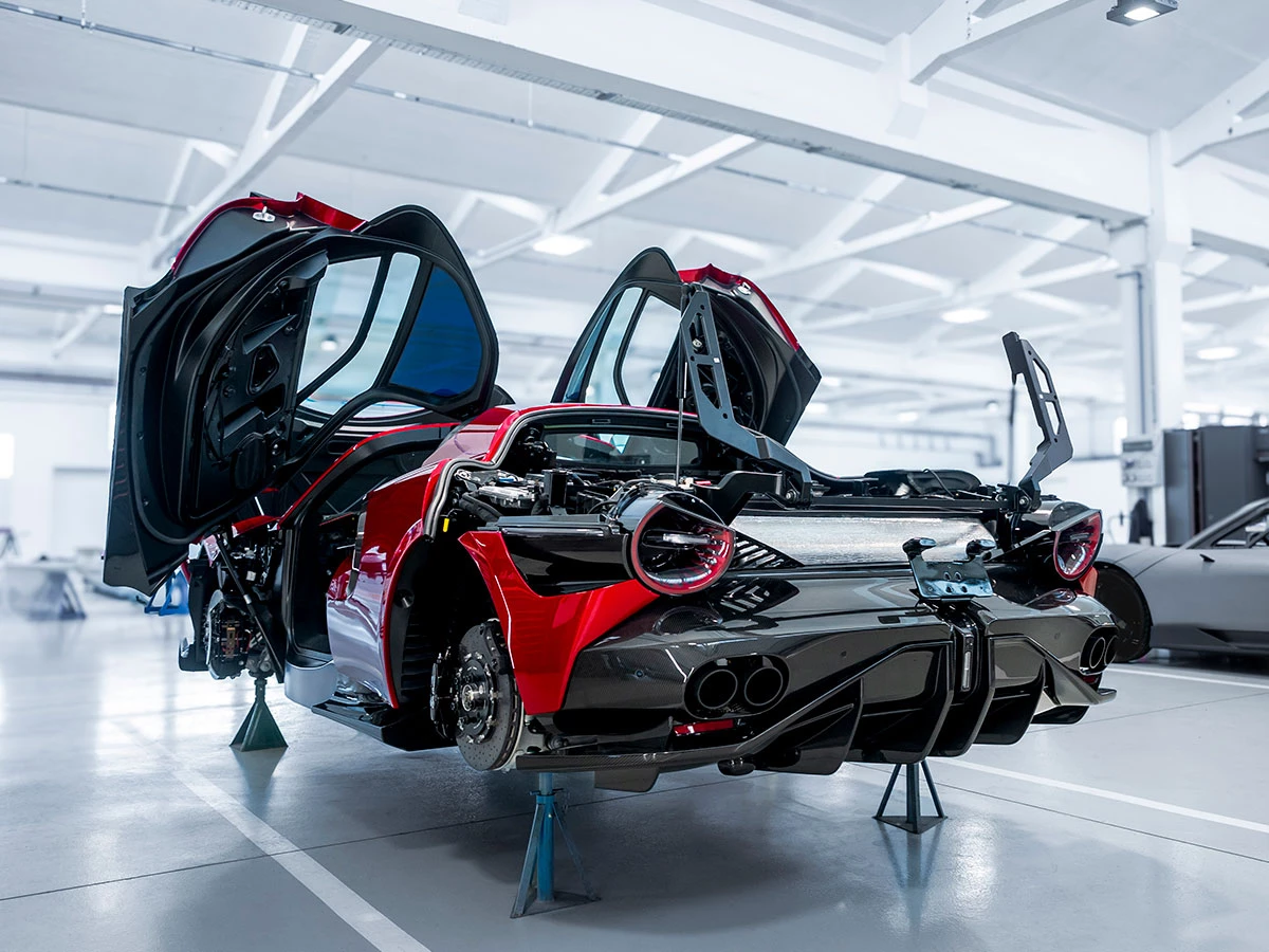 El nuevo Alfa Romeo 33 Stradale en el taller