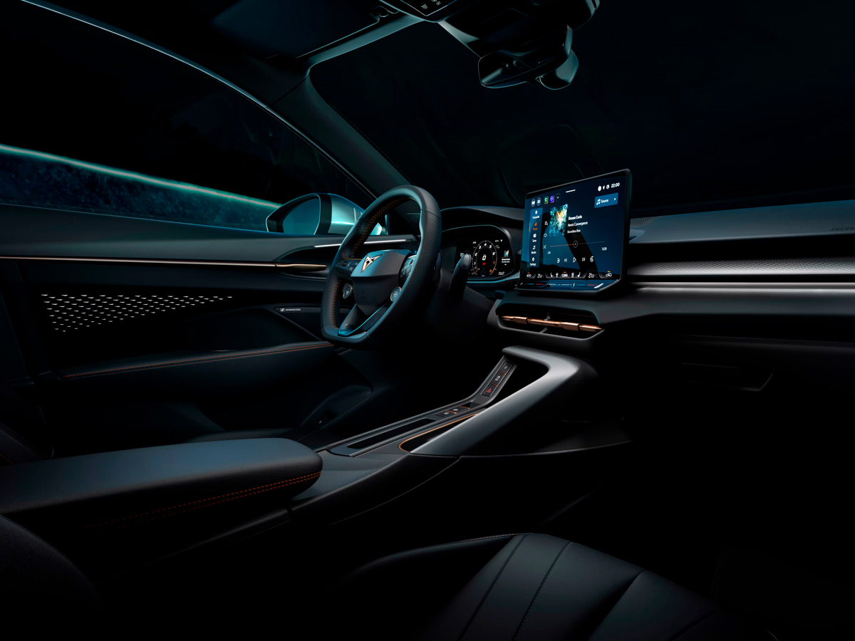 Interior del CUPRA Terramar eTSI 150 cv