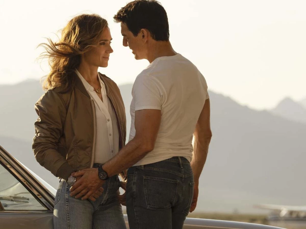 Escena romántica de la película Top Gun