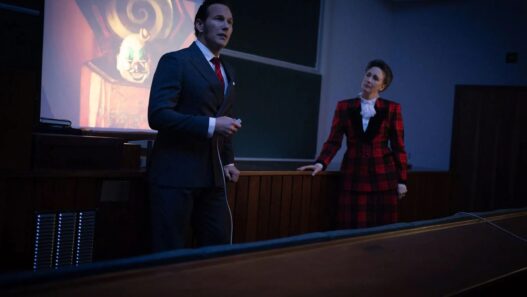 Expediente Warren: el último rito