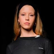 Mia-Goth-reparto-Star-Wars-Starfighter