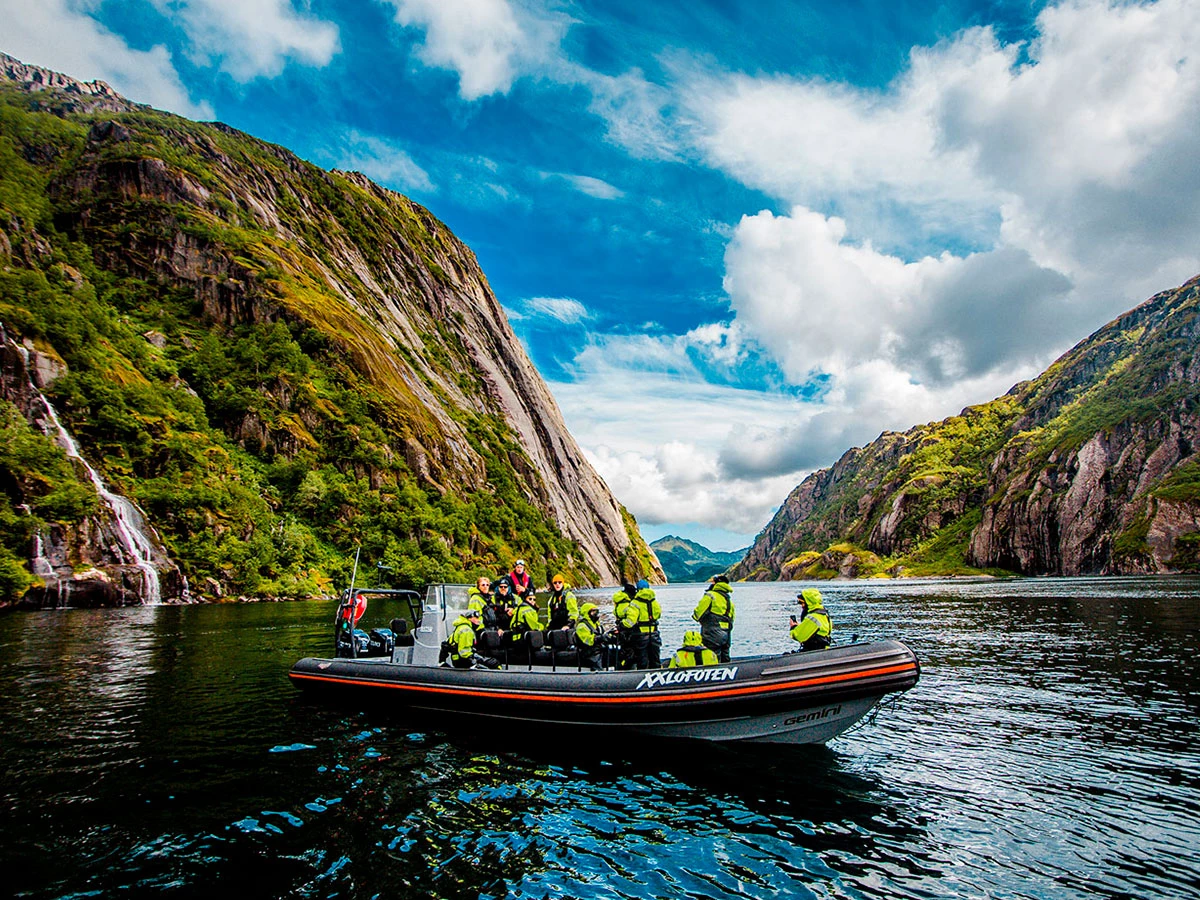 estrecho Trollfjord