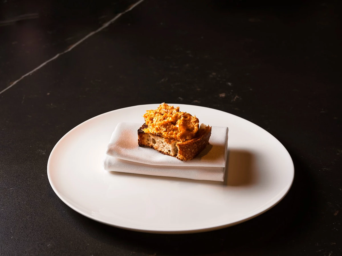 Plato del menú degustación del restaurante Kaleja de Málaga