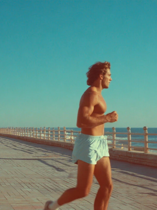 hombre vida saludable running playa